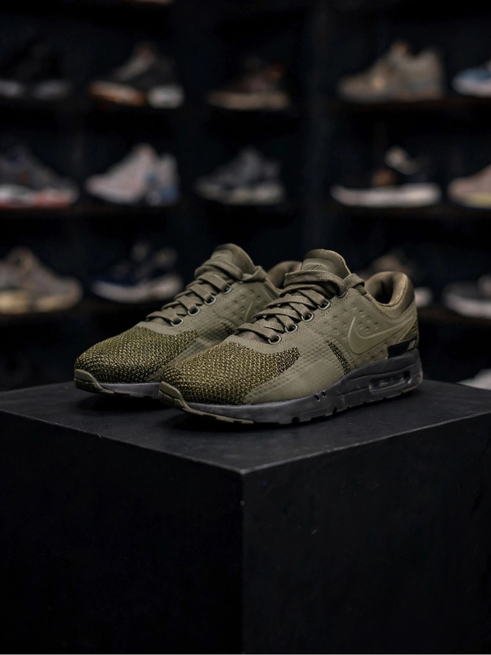 Nike Air Max Zero Premium 'Dark Loden' (2016)